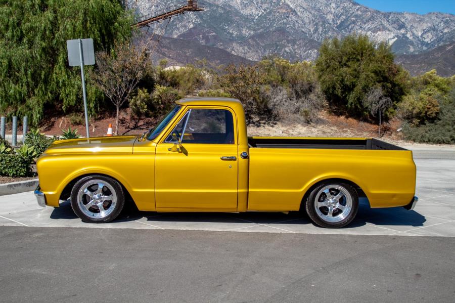  Chevrolet C10 Custom 1967 года  (фото 11 из 145)